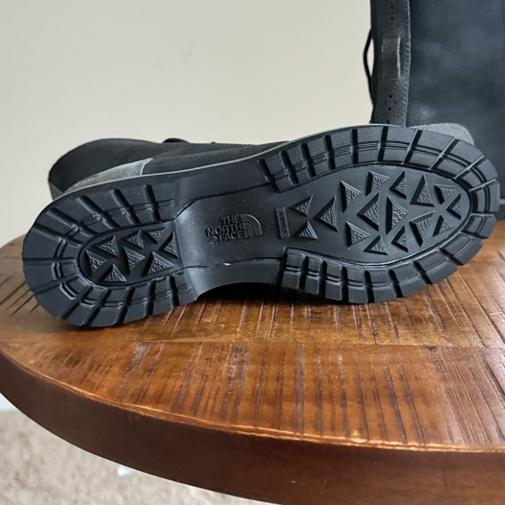The North Face. Black Ballard Lace Boots. - Picture 5 of 5
